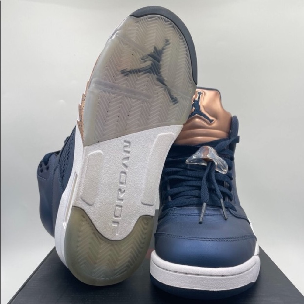 Mens Jordan 5 retro size 8 good condition